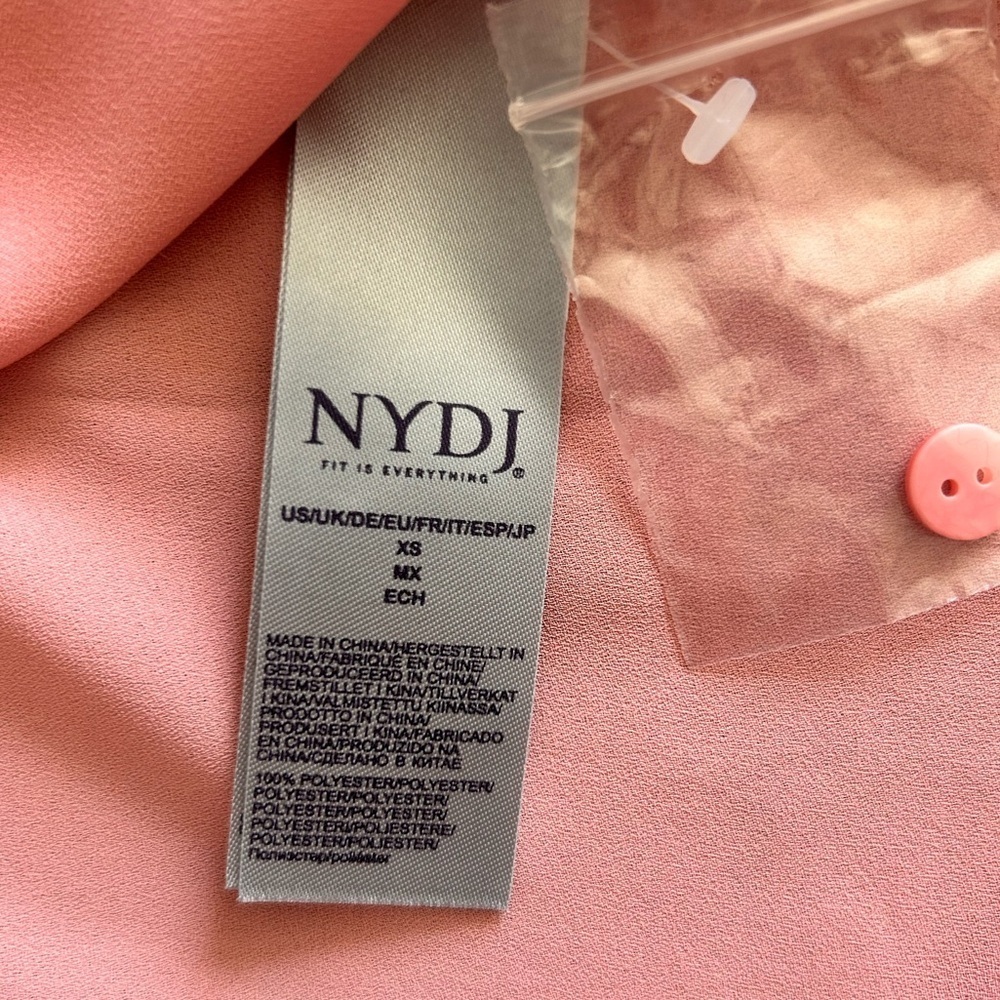 NYDJ Pink sleeveless pleated lightweight relaxed button down top - Picture 10 of 13